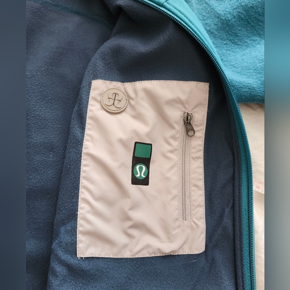 Lululemon Teal Green Women Jacket, 100% Wool Sleeves Soft Shell Jacket, Size 10 - Picture 11 of 13